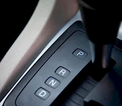 Otomatik araçlarda araçı doğru stop etme